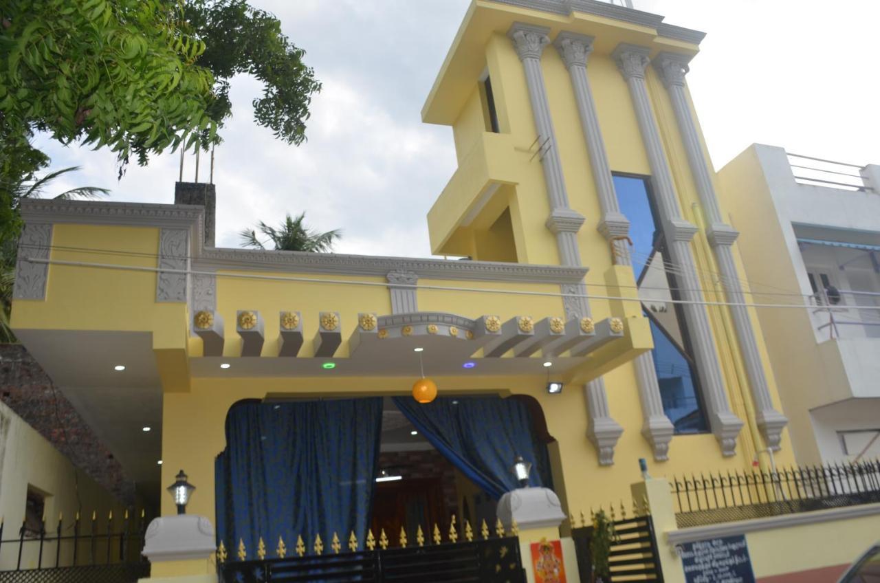Vasantham * Pondicherry